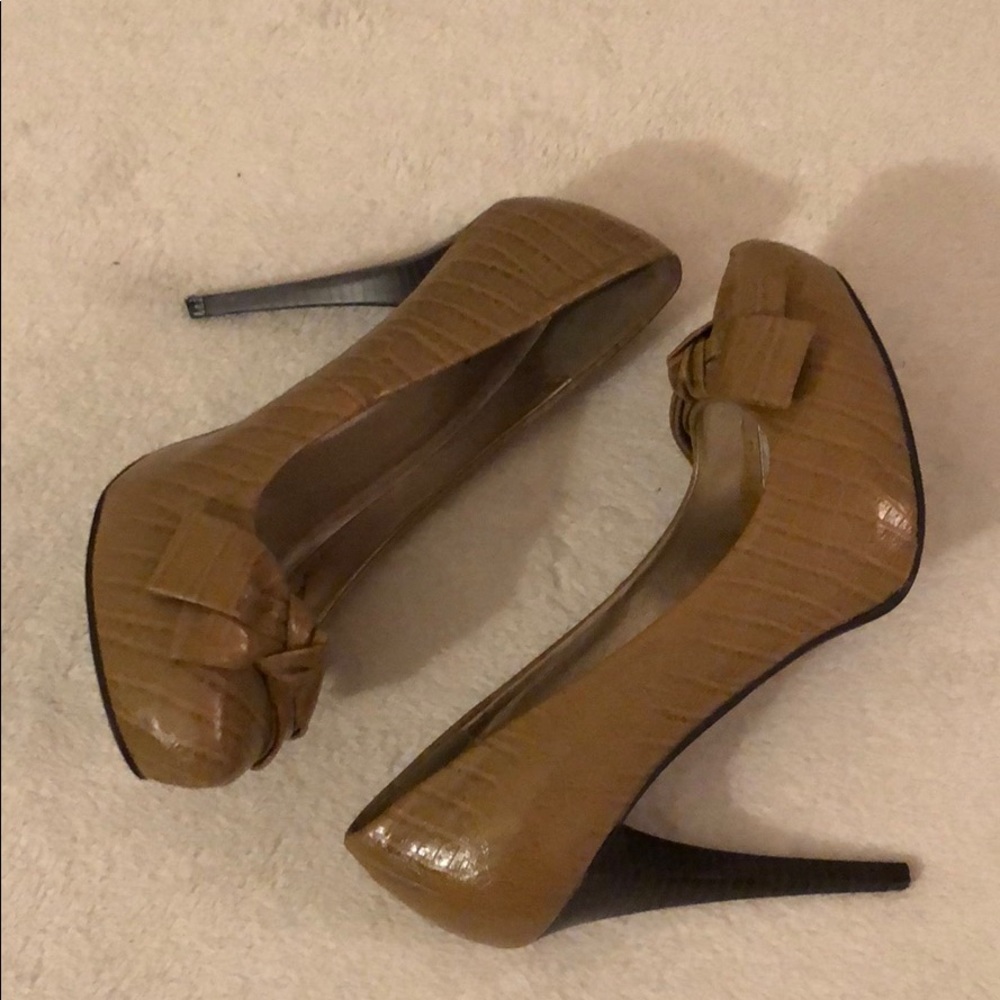 Cute Qupid heels 👠